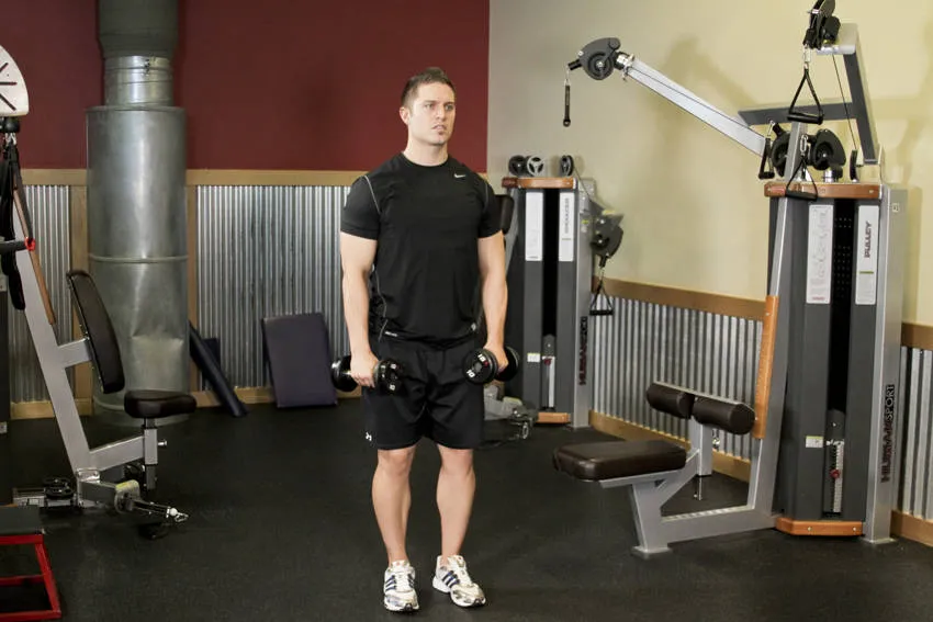 Alternating delt raise: start and finish positions