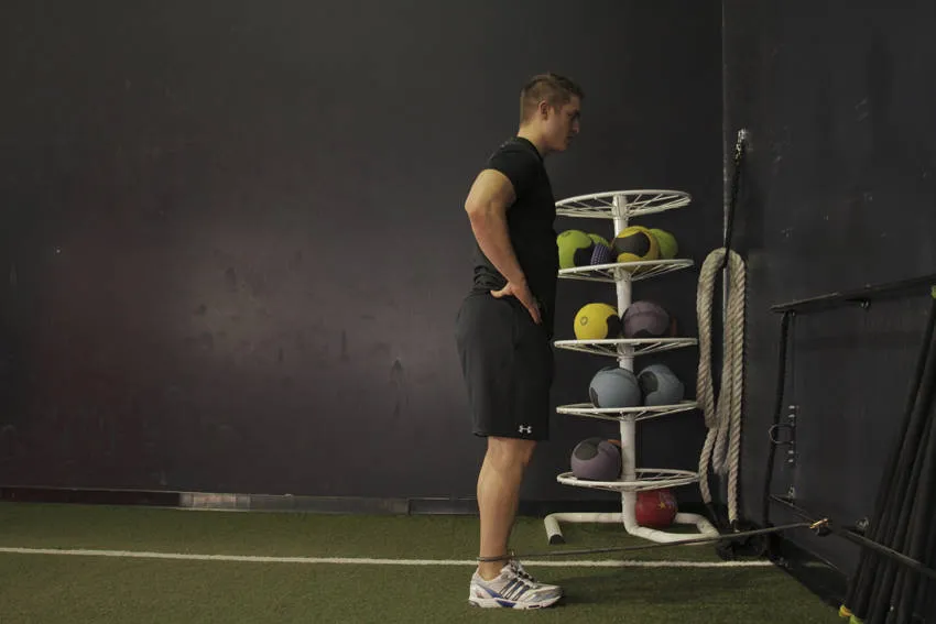 Band glute kickback: start and finish positions