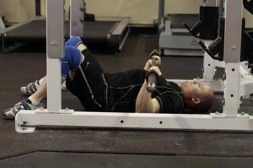 Barbell floor press: start and finish positions