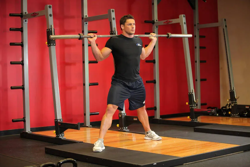 Barbell side split squat: start and finish positions