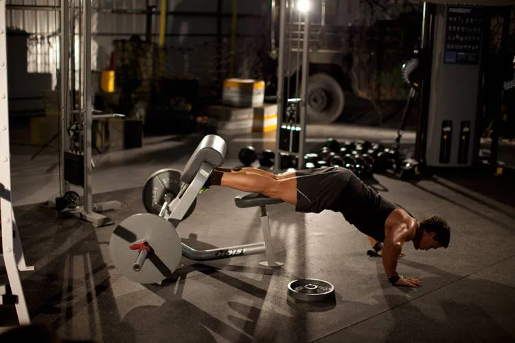 Glute ham raise: start and finish positions