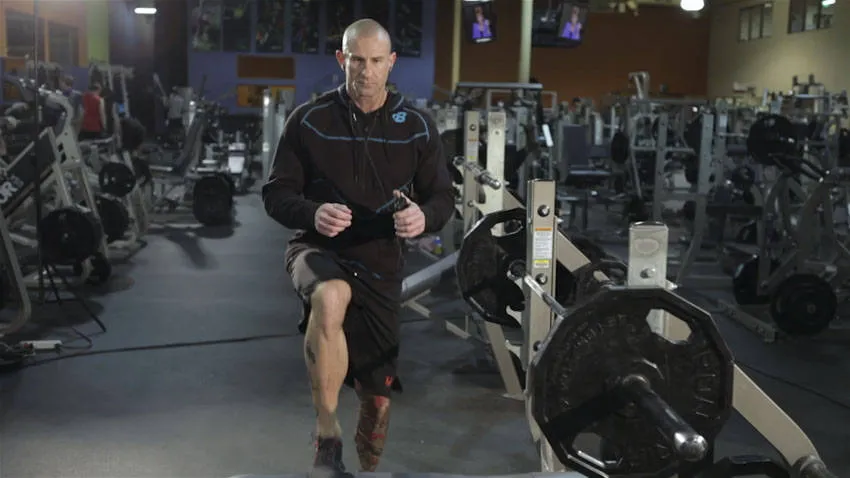 Step-up knee raise: start and finish positions