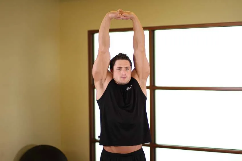 Upward salute: start and finish positions